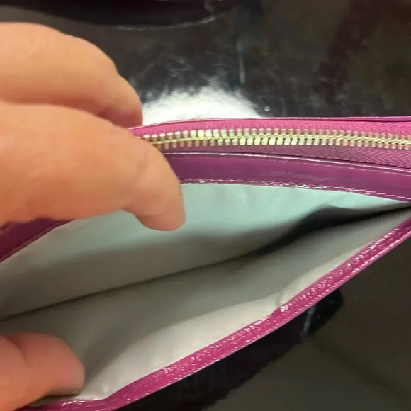 Coach Poppy magenta patent leather purse and wallet combo - Picture 12 of 16